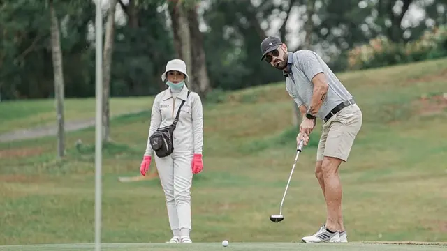 5 Momen Aryn Williams Bermain Golf, Gelandang Persebaya