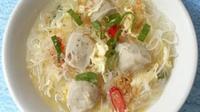 Resep bihun kuah telur bakso. (dok. Cookpad @O2_Kitchen)