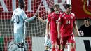Ekspresi striker Belgia, Christian Benteke, setelah mencetak gol ke gawang Gibraltar dalam laga lanjutan Grup C Kualifikasi Piala Dunia 2018 zona Eropa di Faro Municipal Stadium, Faro, Gibraltar, Selasa (11/10/2016). (AFP/Jose Manuel Ribeiro)