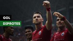 Gol yang dicetak Marko Simic mendapat protes Mitra Kukar karena dianggap telah terjadi pelanggaran.