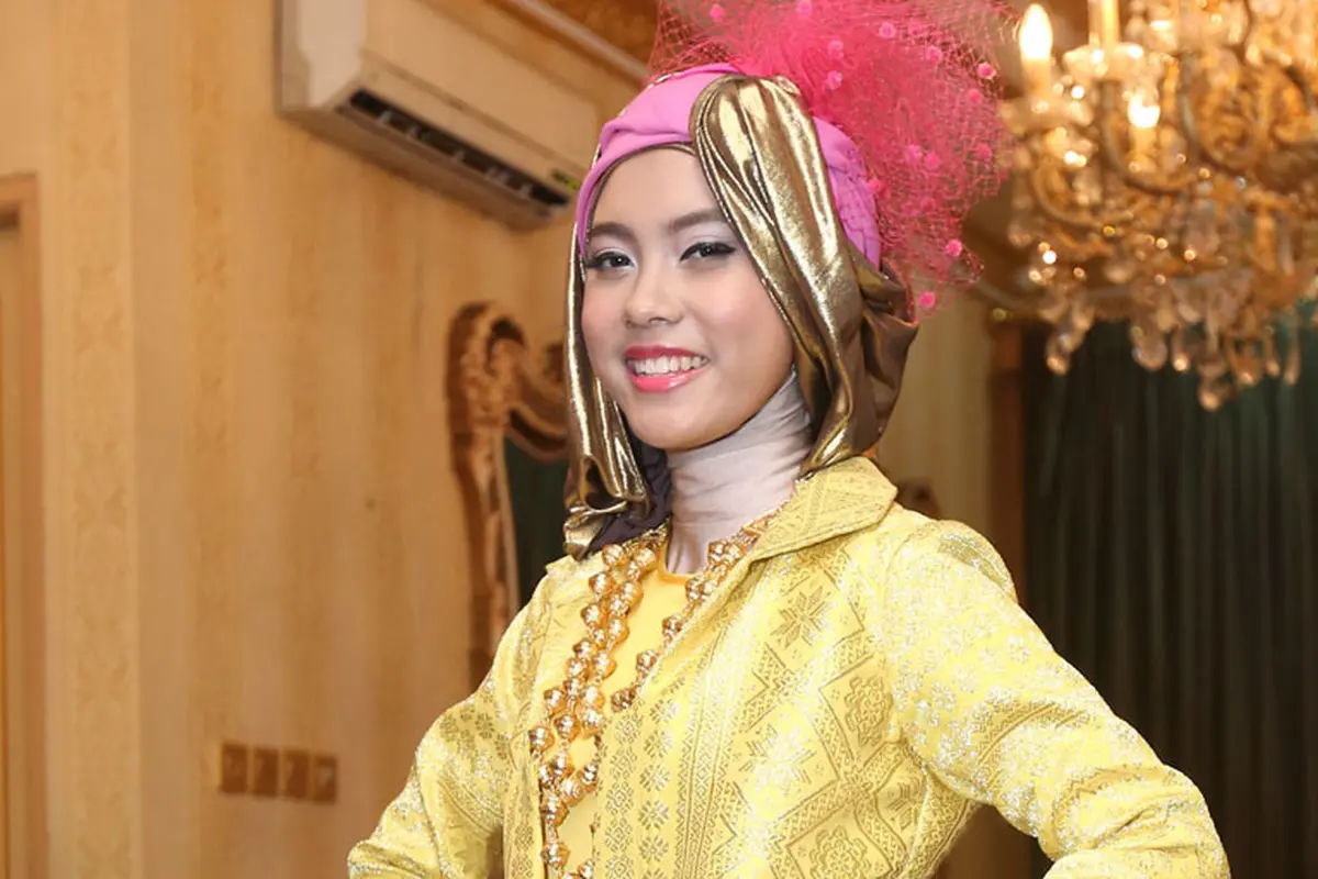 Vinnie Lupita Gandeng Pay dan Dewiq di Single Baru