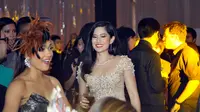  Red Carpet: Gaya 'Ratu' ala Nirina Zubir Hingga Wulan Guritno
