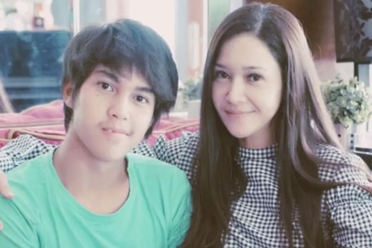 [Bintang] Maia Estianty dan El Rumi