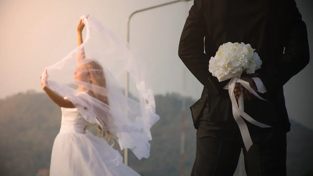 bridezilla dan mencintai suami