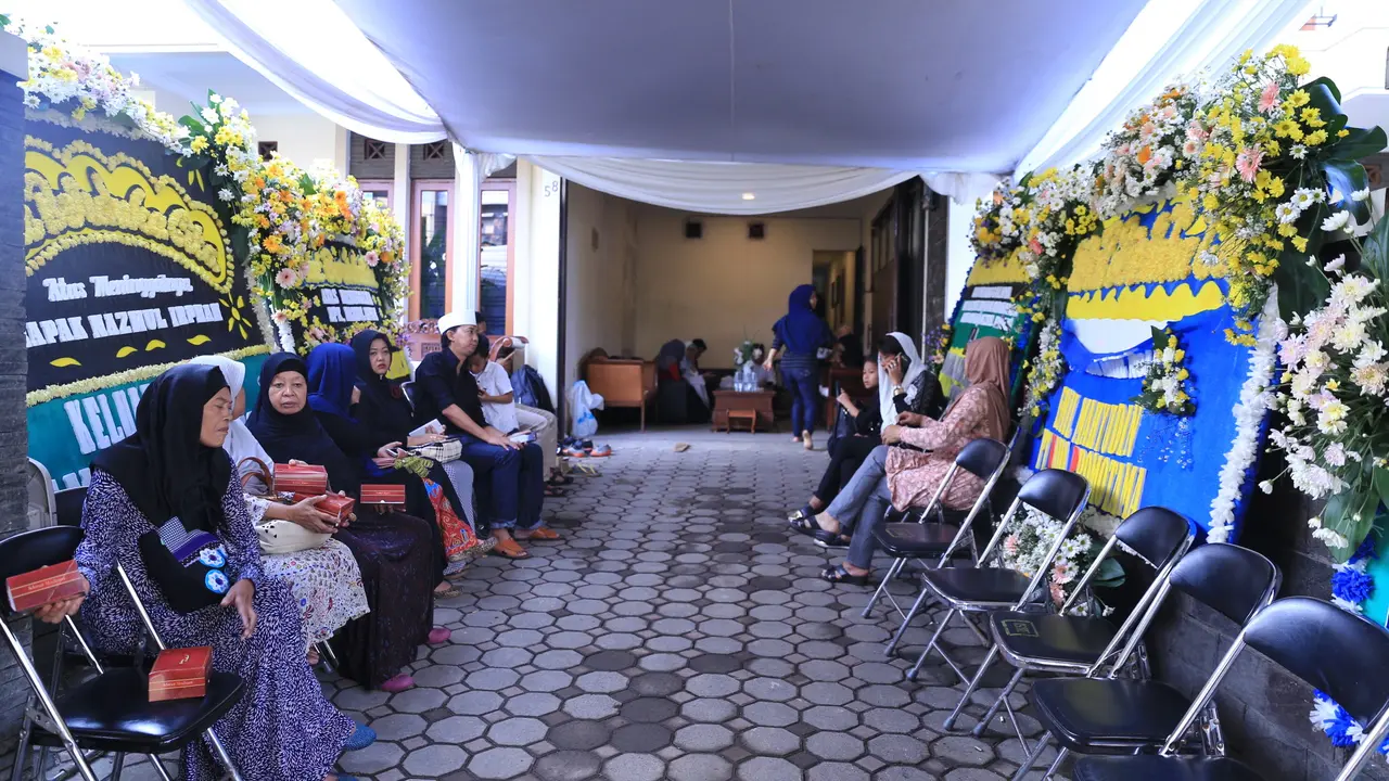 [Bintang] Suasana rumah ayah Ariel NOAH