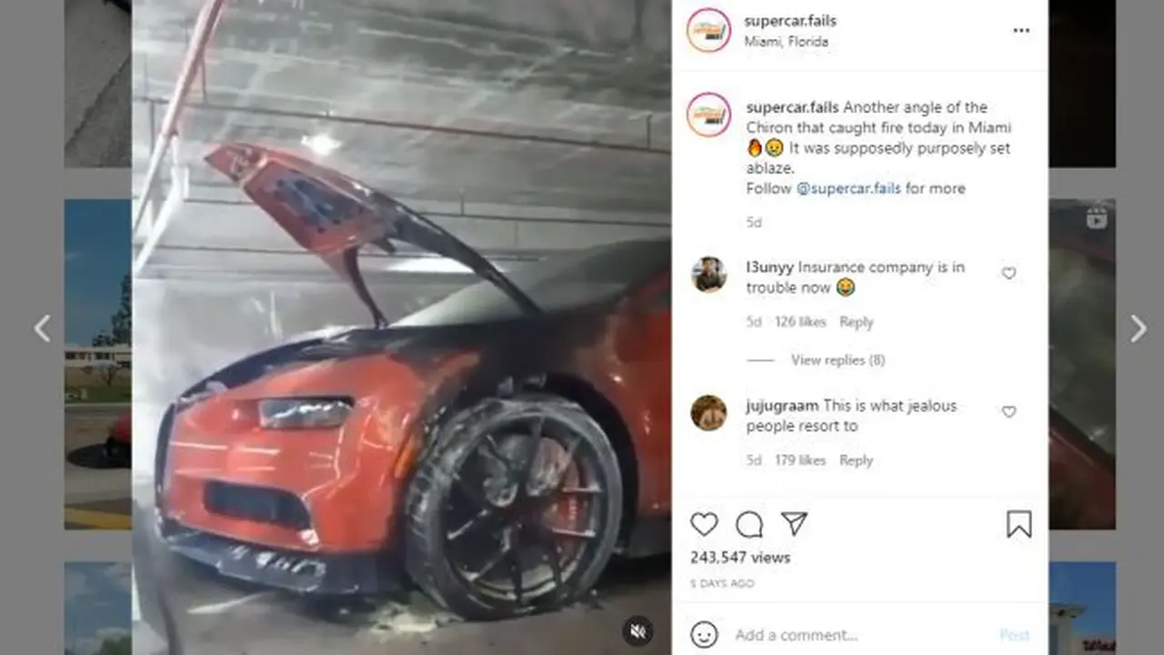 Bugatti Chiron penuh luka bakar.