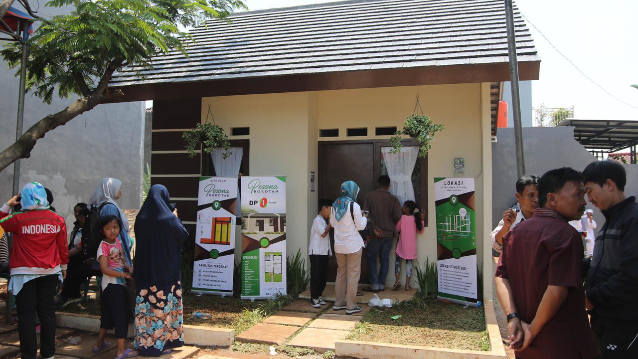 Antusiasme Warga Daftar Rumah DP Nol Rupiah