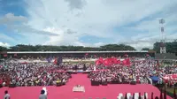 Sebelum Berkampanye, Jokowi Diarak Naik Delman Keliling Kota Serang