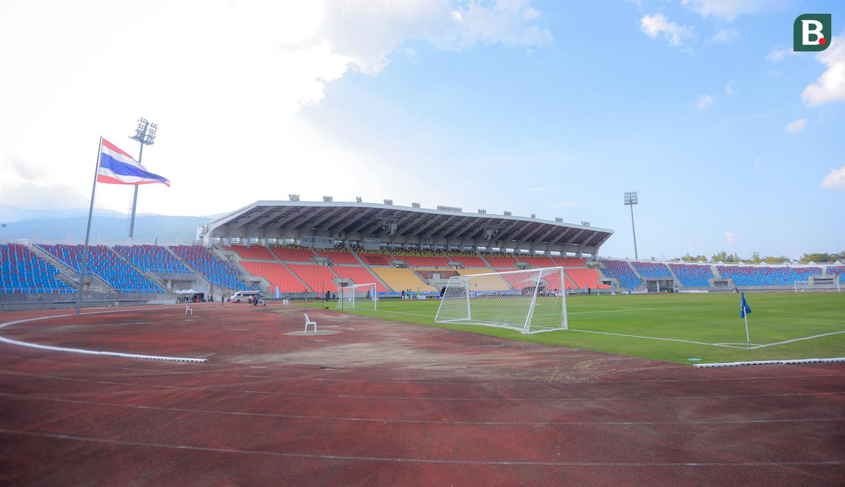 Stadion 700th Anniversary Stadium berkapasitas 17.909 penonton. (Bola.com/Bagaskara Lazuardi)