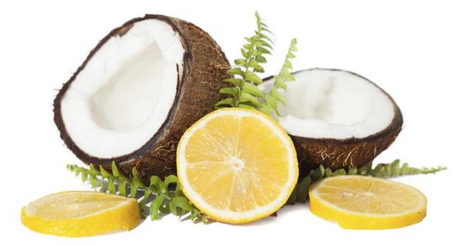 Minyak kelapa dan jeruk lemon bisa mencegah rambut beruban | Photo: Copyright shutterstock.com