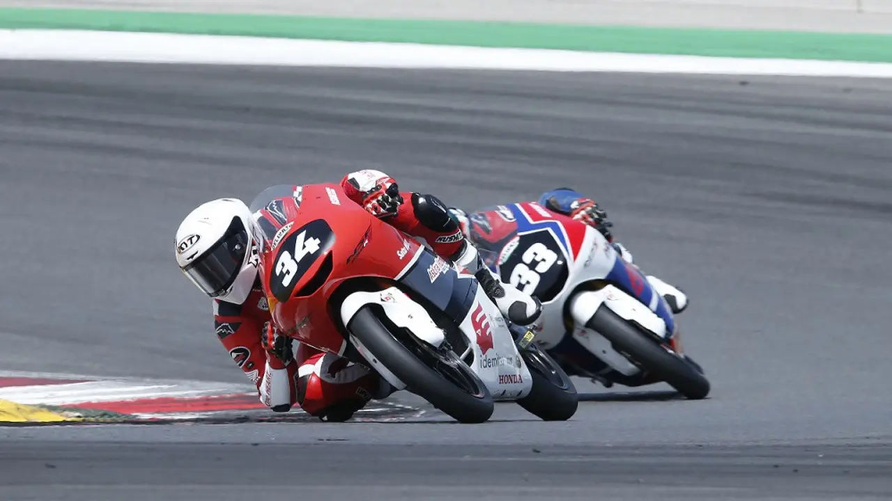 Pembalap Astra Honda Racing Team (AHRT) Fadillah Arbi Aditama