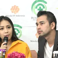 Anak pertama membuat Raffi dan Gigi lebih saling mendukung satu sama lain. Dibalik doa yang terselip di nama buah hatinya, Gigi usahakan urus anak pertamanya seorang diri.