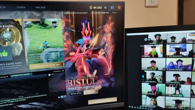 6 Momen Kocak saat Wisuda Online Ini Bikin Geleng Kepala