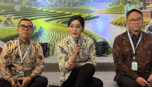 OJK Lapor Prabowo: Kredit Bank Melesat 13%, Tertinggi Dalam 10 Tahun