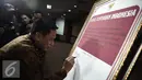 Dirut Indosiar, Drs. Imam Sudjarwo menandatangani perjanjian ikrar penyiaran Indonesia hadir saat acara penutupan Evalusi Dengar Pendapat (EDP) di kantor KPID, Jakarta, Selasa (17/5/2016). (Liputan6.com/Faizal Fanani)