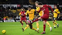 Beragam Kejadian Menarik saat Liverpool Bungkam Wolverhampton: Stadion Gelap, Klopp Cekcok dengan Lopetegui