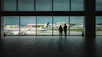 Ilustrasi Bandara Changi Singapura. (dok. Shawnanggg/Unsplash.com)