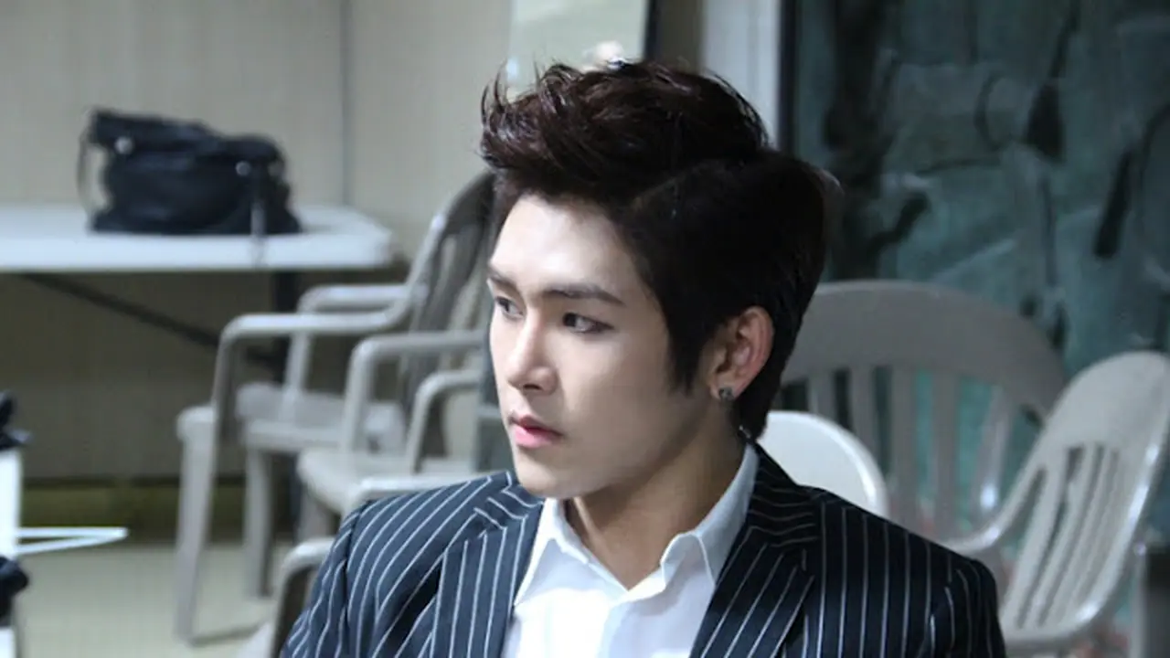 Hoya INFINITE
