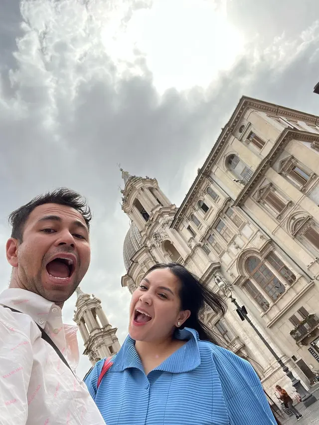 Raffi Ahmad dan Nagita Slavina liburan di Roma, Italia (Foto: Instagram @raffinagita1717)