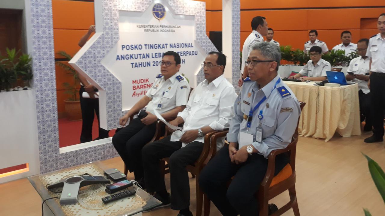 Menteri Perhubungan Budi Karya Sumadi mengadakan video conference memantau posko angkutan Lebaran di daerah, pada Senin (3/6/2019).
