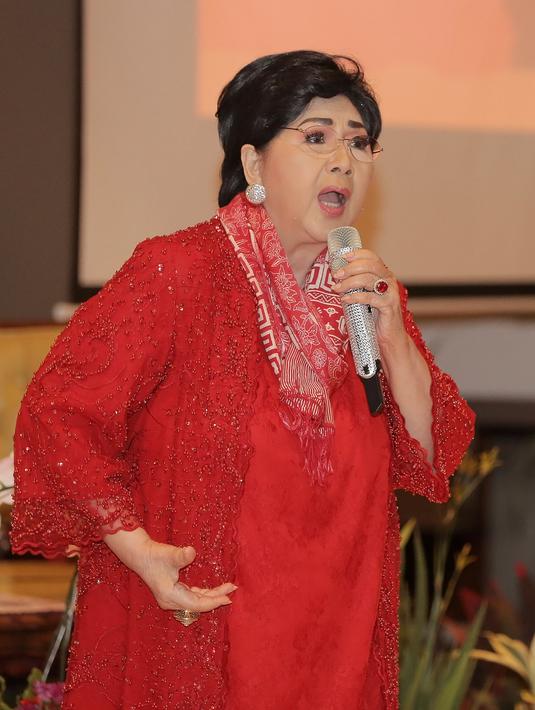 Titiek Puspa Bicara soal Peran Penting Ibu dalam Keluarga - News
