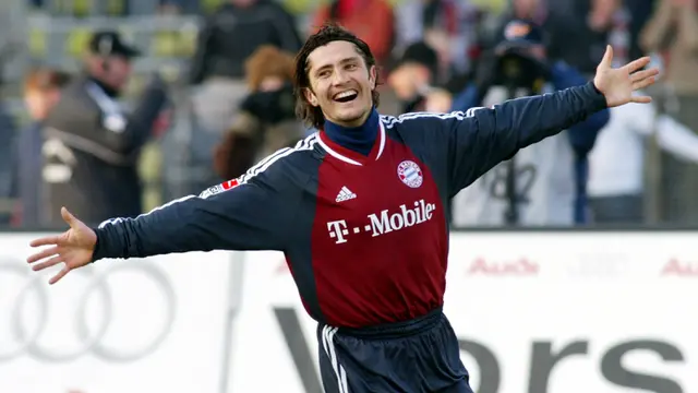 5 Bek Terbaik Bayern Munchen