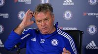 Manajer Chelsea asal Belanda, Guus Hiddink. (AFP/Glyn Kirk)