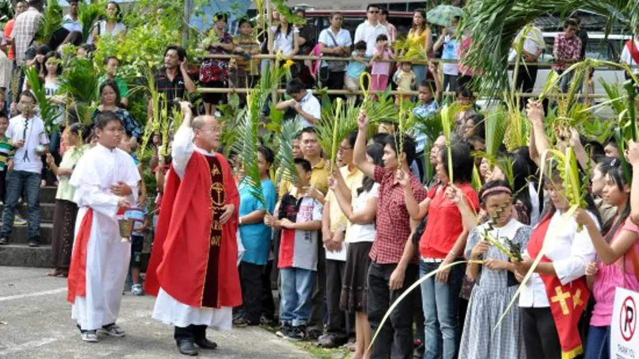 Ritual Minggu Palma Bagi Umat Katolik
