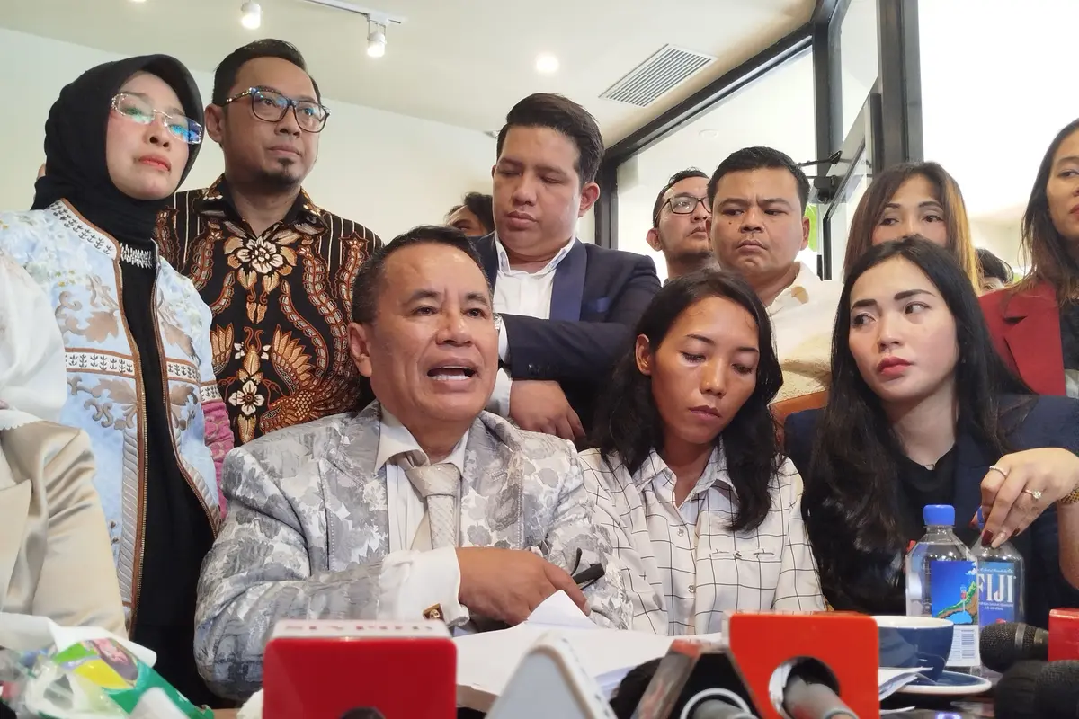 Hotman Paris selaku pengacara keluarga Vina Cirebon (Liputan6.com/Ady Anugrahadi)