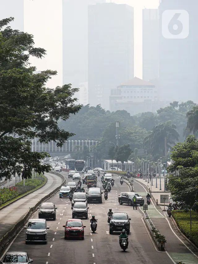 Kendaraan Bermotor Penyebab Polusi Udara Jakarta