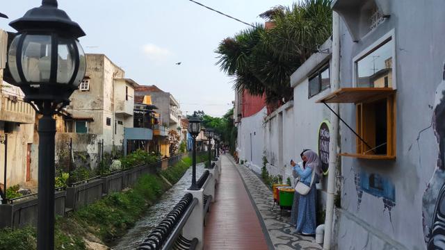 Ironi Kayutangan Heritage Malang, Terang di Jalan Gelap di Kampung