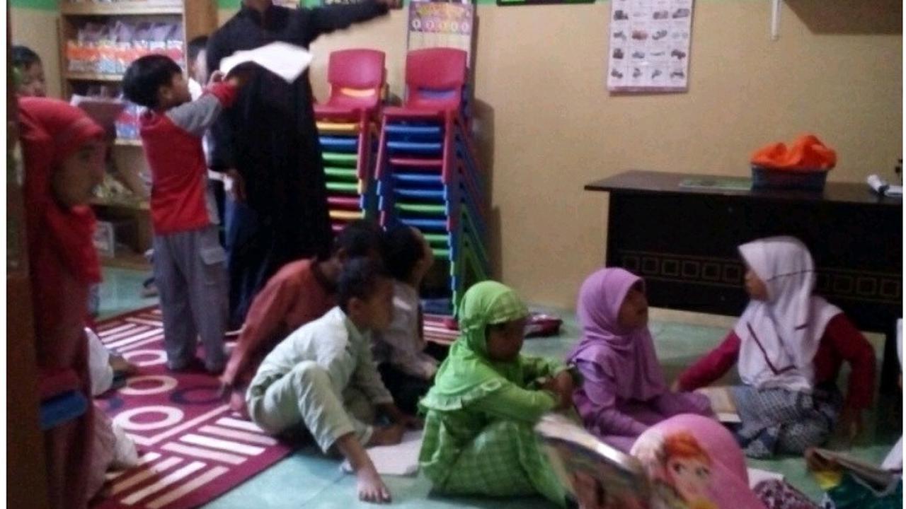 Undang Suryaman atau biasa disapa Bang jek