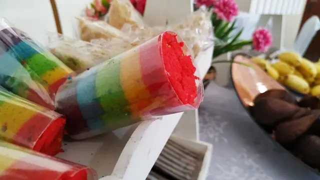 ilustrasi love is sweet