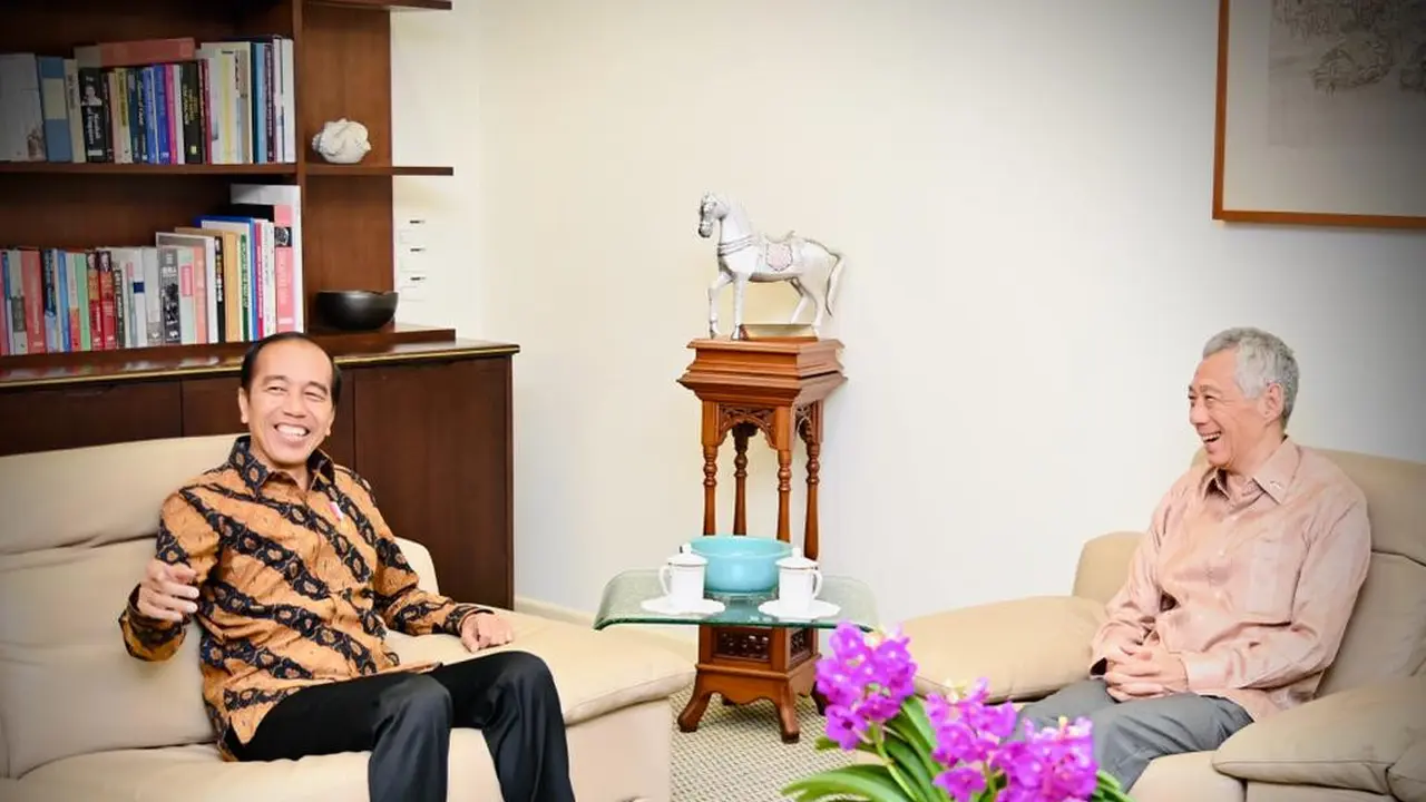 Momen akrab pertemuan Presiden Jokowi dengan PM Lee Hsien Loong di Istana Kepresidenan Singapura