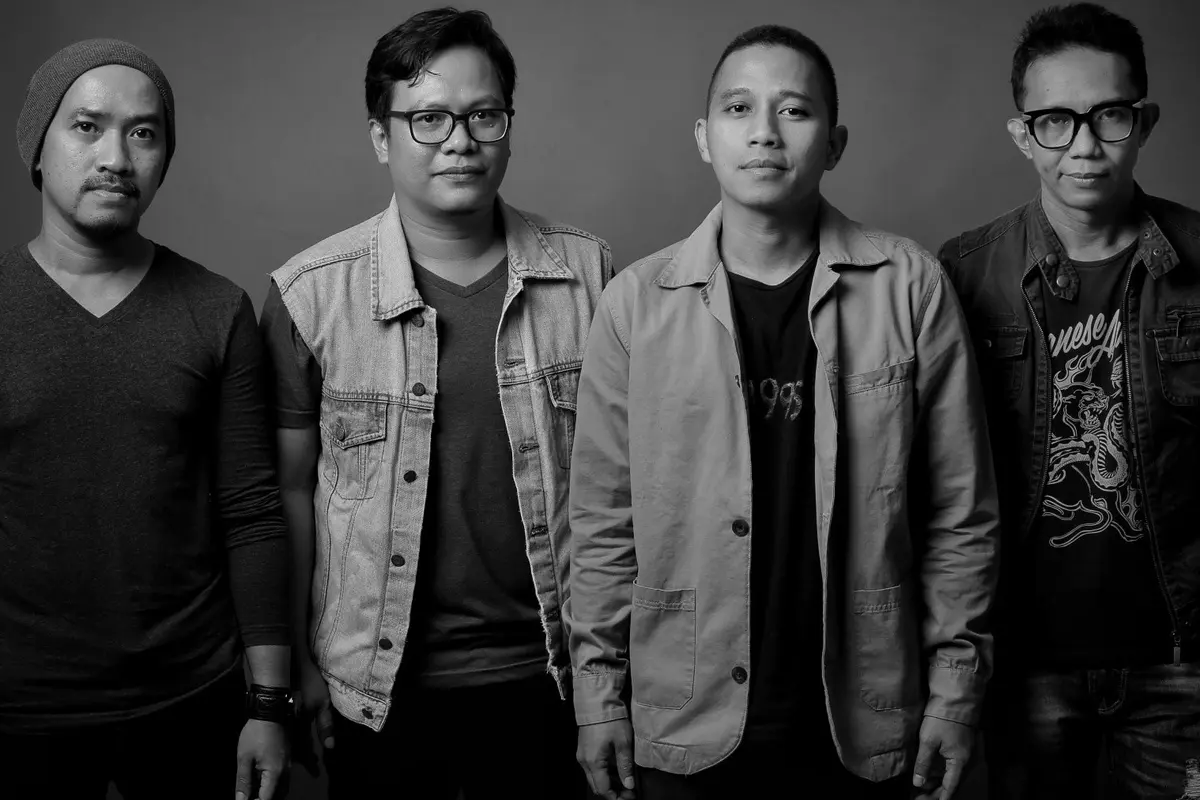 [Bintang] Cerita Di Balik Single Terbaru The Rain, Rencana Berbahaya