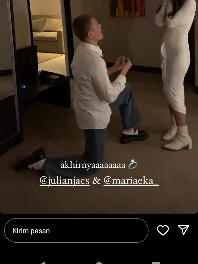 Julian Jacob lamar kekasih baru