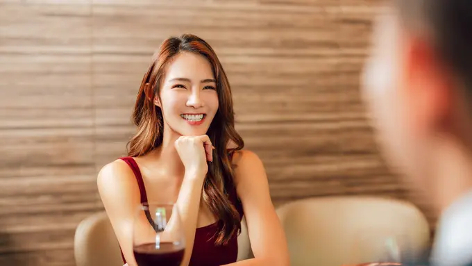 Bukan Cuma Outfit, Parfum Ini Jadi Rahasia Tampil Feminin dan Elegan Saat Christmas Dinner