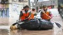 Sebuah peringatan diberlakukan pada hari Selasa untuk bencana-bencana yang dipicu oleh hujan di sebagian besar wilayah China tengah dan barat daya, menurut kantor berita resmi Xinhua. (STR/AFP)