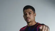 Carlos Iury diperkenalkan sebagai pemain Dewa United, Selasa (4/8/2026). (Dok. Dewa United)