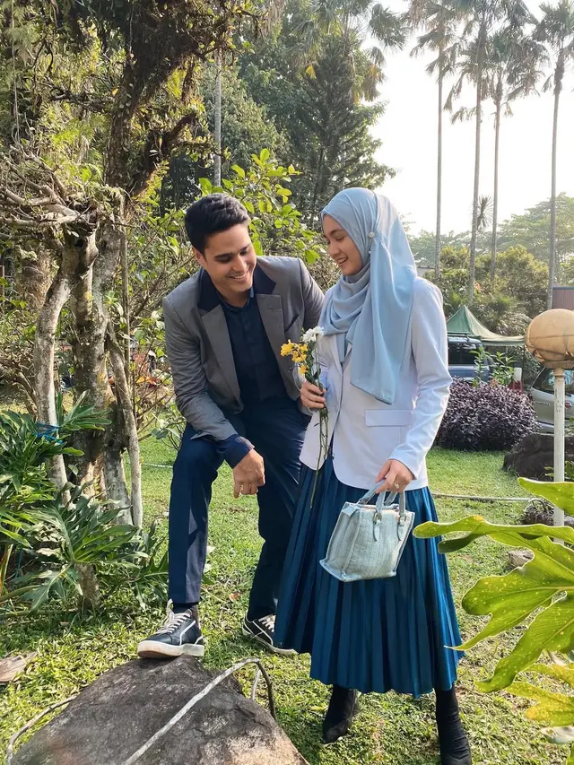 6 Outfit Padu Padan Rok Ala Cut Syifa yang Cocok untuk Kondangan