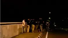 2 Orang wanita menjadi korban begal di Jalan Layang Tomang, Tanjung Duren, Jakarta Barat.