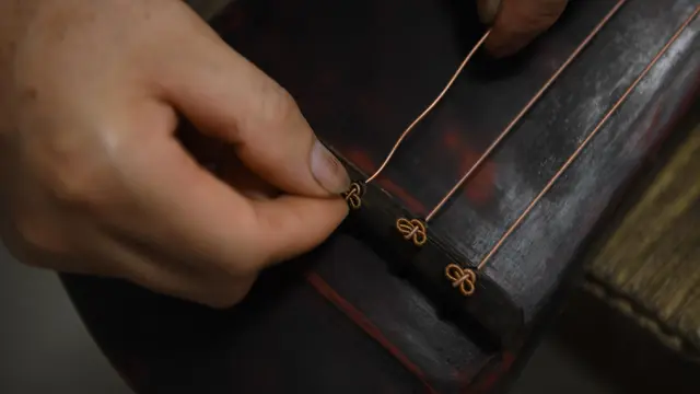Pembuat Guqin, Alat Musik Tradisional China