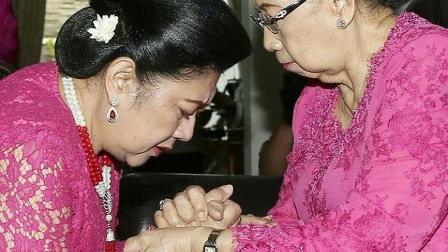 Hj. Sri Sunarti Hadiyah meninggal dunia