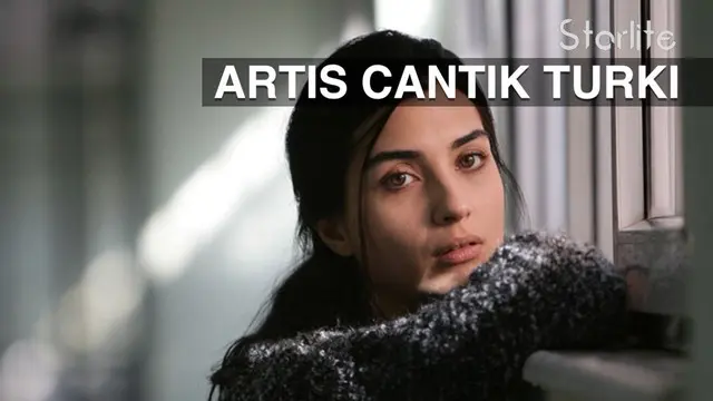 Artis cantik Turki yang terkenal sebagai Elif Denizer di Indonesia, membuat penggemar jatuh cinta. Seperti apa ceritanya? Saksikan hanya di Starlite!