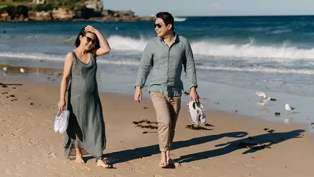 6 Potret Pesona Venny Chandra Saat Pamer Baby Bump