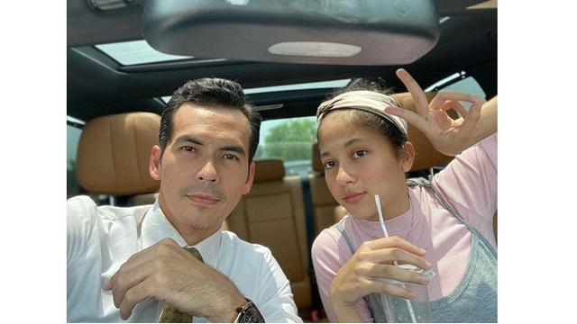 Jajal Akting, Ini 6 Potret Sitha Marino dan Pemain Keajaiban Cinta saat di Balik Layar