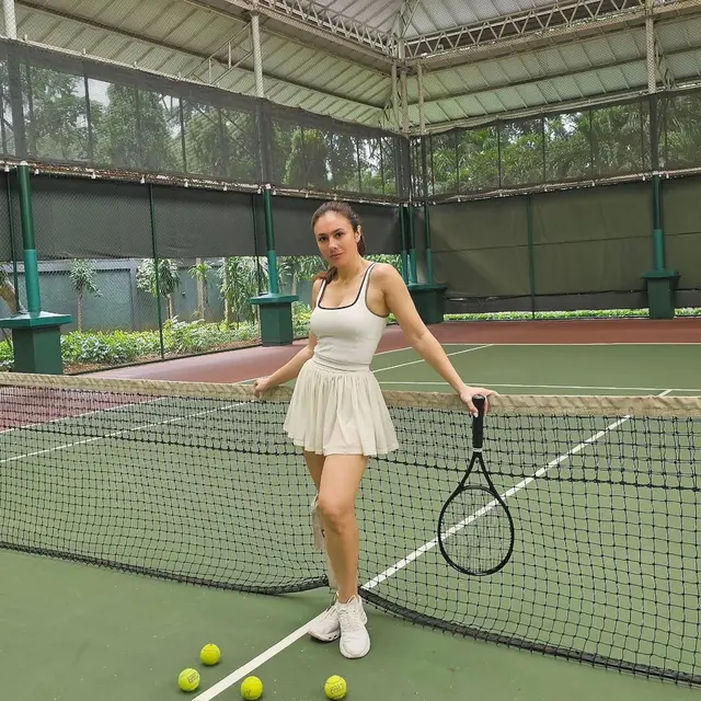 Dari Nia Ramadhani hingga Yuki Kato, Ini Karakter Unik Artis Berzodiak Aries yang Punya Pesona Menawan - 5