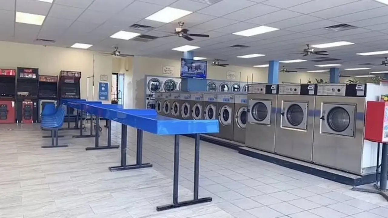 Bocah Ini Dimasukkan ke Mesin Pengering Hanya karena Sekantong Keripik