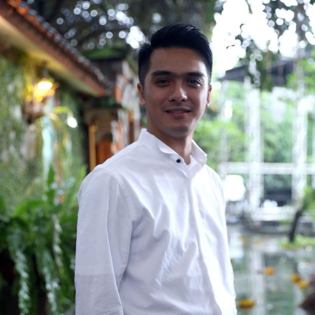 Cerita Ricky Harun Soal Tukang Cukur Rambutnya Terkait ...