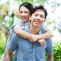 ilustrasi pasangan cinta/TimeImage Production/Shutterstock